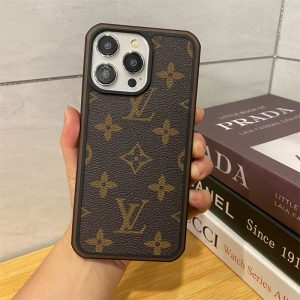 ヴィトン iphone17 ケース モノグラム エクリプス iphone17pro ケース ハイ ブランド iphone16/16pro ケース 大人 可愛い ブランド  ルイヴィトン iphone15/14ケース ダミエ グッチ 携帯ケース コピー