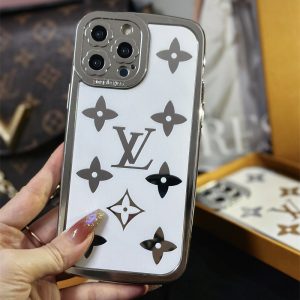 ヴィトン風 iphoneケース 鏡 iphoneケース ミラー iphone17/17pro ケース ハイ ブランド iphone16/16pro ケース キラキラ ブランド アイ フォン15/14 ケース ブランド アイ フォン ケース シルバー
