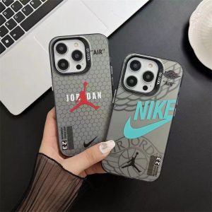 iphoneケース ナイキ ペア nike iphoneケース17/17pro iphone ケース ハイブランド メンズ iphone16/15pro max ブランド ケース ジョーダン Iphone14ケース iphoneケース お揃い さりげない