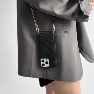 iphone15/14/14proケース ショルダー チェーン スマホ ショルダー レザー iphone13/12/11ケース 肩掛け iphonexs/xrケース 斜めがけ iphone ケース シンプル おしゃれ