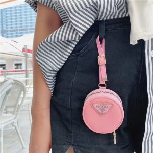 プラダ airpods ケース airpods pro ケース ハイブランド  airpods ケース ブランド メンズ  エア ポッツ ケース かわいい airpods 第 三 世代 ケース  ブランドコピー