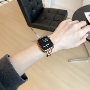 [保護ケース付き]apple watch バンド チェーン アップル ウォッチ バンド カバー 蒸れない apple watch ベルト シルバー アップル ウォッチ ウルトラ バンド