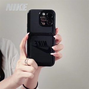 iphone17/17pro ケース nike iphone16/16pro max ケース ナイキ ペア iphone15/14ケース カップル ブランド adidas iphoneケース アディダス iphone13/13プロマックス ケース 黒