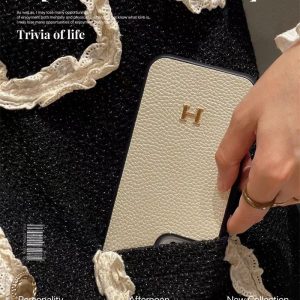 iphone17/16plus ケース エルメス iphone15/15pro ケース ハイ ブランドiphone14/14miniケース 人気 ブランド 女子 スマホケース 可愛い 韓国 iphone13/12/xr ケース レザー シンプル